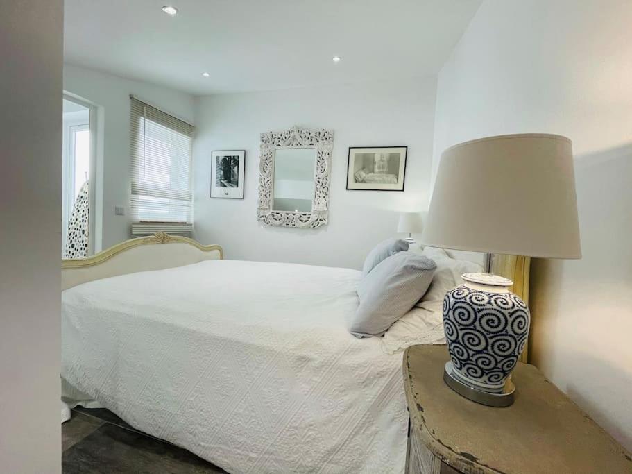 Summer Breeze Apartment, In The Historic Centre Of