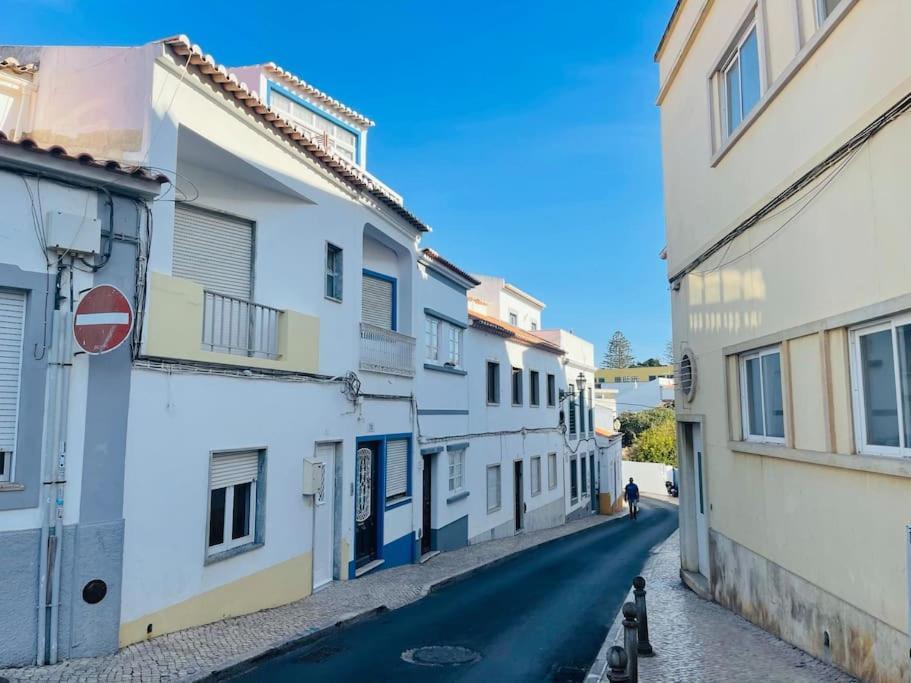Summer Breeze Apartment, In The Historic Centre Of Apartment